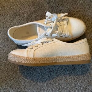 Tommy Bahama Espadrilles